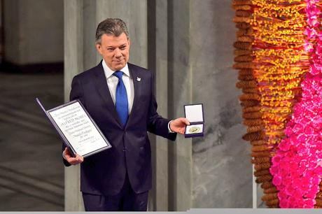 JUAN MANUEL SANTOS RECIBE EL NOBEL DE PAZ 2016