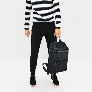 regalos de navidad, bolsos, bandolera, mochila, Zara, Massimo Dutti, Carpisa, blog moda masculina, moda masculina, menswear, lifestyle, 