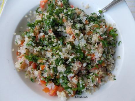 quinoa-tomate-cebolla-hierbabuena-perejil-tabule