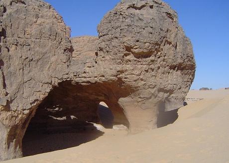 CAP. 31 . . . . . . . . . . . . . . . . . . . . . . . . . . . . . . Andanzas y tropezones de Dikembe Biyombo