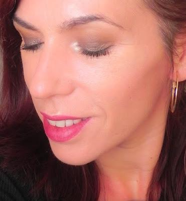 Especial looks para Navidad con colores invernales (maquillajes)