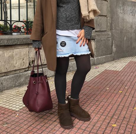 CAMEL COAT+DENIM SKIRT.-