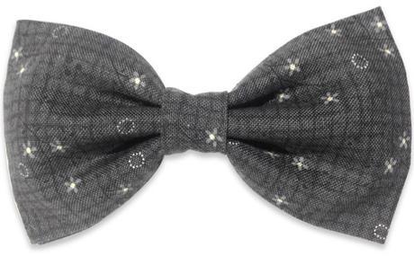 Pon una pajarita en la vida de tu chico