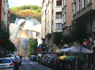 Bilbao, abandona el nacionalismo y crece grandiosa. 1