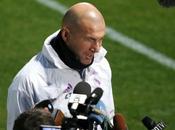 Zidine conoce América