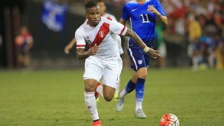 Cruz Azul pretende a delantero peruano