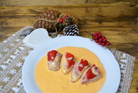 PIMIENTOS DEL PIQUILLO RELLENOS DE MERLUZA Y GAMBAS PIMIENTOS DEL PIQUILLO RELLENOS DE MERLUZA Y GAMBAS