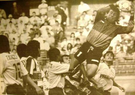 13 de diciembre en Alianza Lima [ su primer gol de Waldir Sáenz]