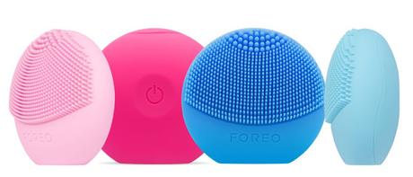 Luna™ Play El Primer Paso a la Limpieza Facial de Tecnología Sónica