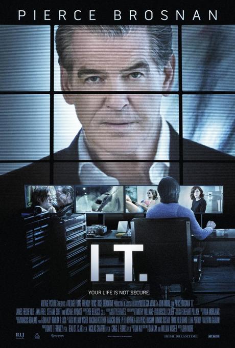 película, I.T., cine, cartelera, pierce Brosnan, Intriga, Thriller, internet, informática, blog de cine, solo yo, blog solo yo, blogger alicante, 