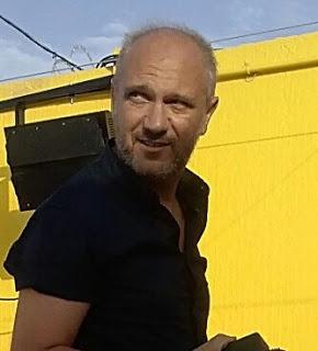 INFLUENCERS ESPAÑOLES: Johnny Zuri, dedicado a la música