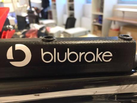Blubrake ha desarrollado un sistema de frenado antibloqueo electrónico para ciclismo