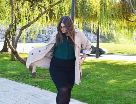 Outfit of the Day ~ Falda de tubo + Blusa botella