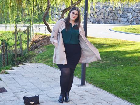 Outfit of the Day ~ Falda de tubo + Blusa botella