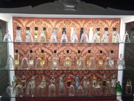 la basílica galería perfume nicho