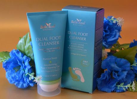 Los pies limpios, frescos y suaves con “Dual Foot Cleanser” de BELLE AZUL