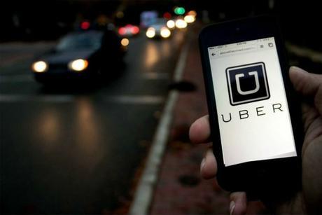 Congreso prohíbe pagar Uber con efectivo