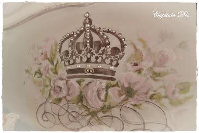 Una cama con baldaquino...