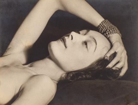La fotografía que cambió la vida de Elton John Nush Eluard, 1928