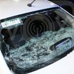Video: Taxistas atacan pasajera, conductores de Uber y queman un vehículo