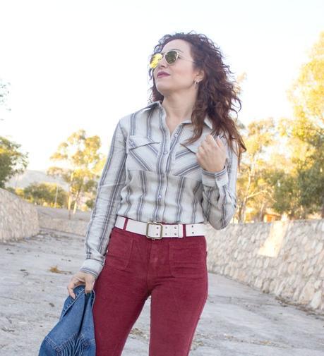 melage_boutique_fashion_blog_de_moda_melange_boutique_fashion_blog_moda_retro_outfit_dezzal_chaqueta_flecos_pantalon_campana_pullandbear_rayban_asos_como_hacer_un _look_estilo_setentero