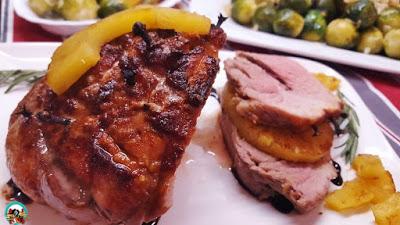 Jamón asado con piña