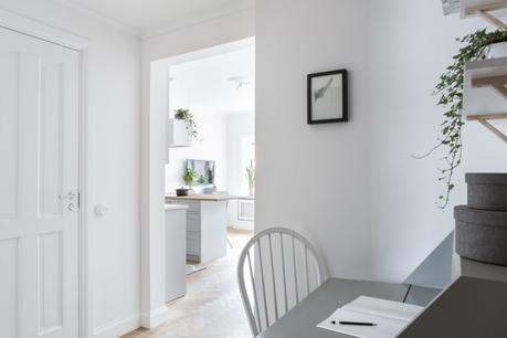 interiores estudios estilo escandinavo distribución pisos pequeños distribución diáfana distribución abierta decoración interiores mini pisos cama separada salón blog decoración nórdica 