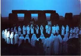 Unas útiles interpretaciones sobre qué significa soñar con sectas.