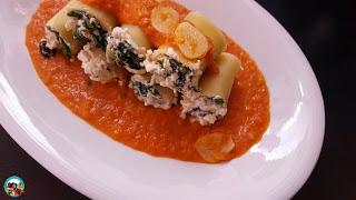 Paccheri rellenos de espinacas