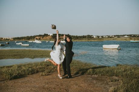 Rubén & Clara:  una romántica boda en la noche de Huelva