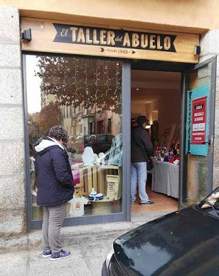 market-de-navidad-artesania-el-taller-del-abuelo