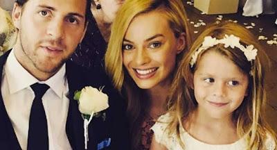 Margot Robbie confirma su matrimonio con una peineta
