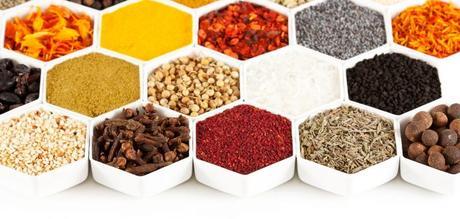 5 hierbas o especias que te ayudarán a perder peso