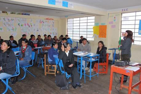 Culminó con éxito la capacitación de más de 300 docentes en el distrito de Livitaca