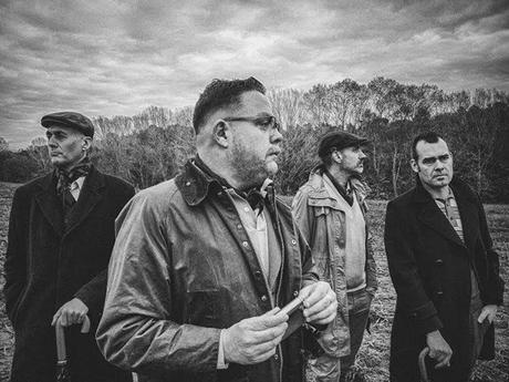 [Noticia] Miqui Puig vuelve con Escuela De Capataces