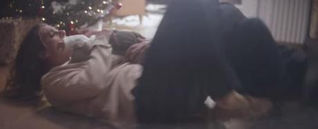 Un impactante anuncio que te pone en la piel de un refugiado