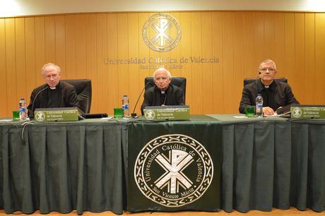 INTERPRETANDO AMORIS LAETITIA