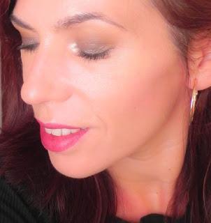 Dark Purple: Look caqui y grosella - 4ª propuesta Navidad