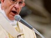 Papa Francisco condena resistencia reformas Vaticano