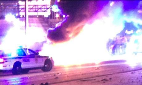 La Policía de Miami Dade rescató hoy a un hombre de la muerte