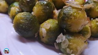 Coles de Bruselas salteadas