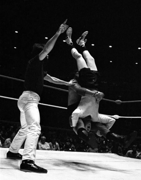 Wrestling History Bites – Andy Kaufman: Campeon mixto de lucha libre Wrestling History Bites – Andy Kaufman: Campeon mixto de lucha libre