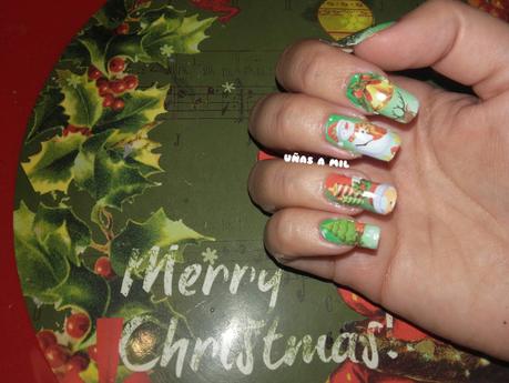 Diseño de uñas para Navidad