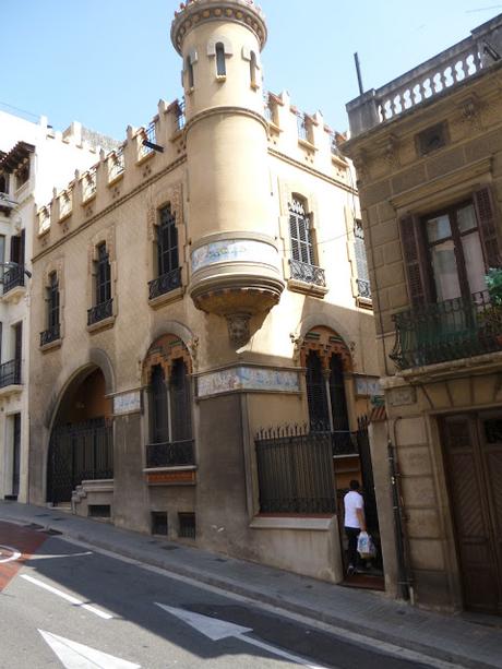 CASA COMAS D'ARGEMIR, 1904, CALLE BOLIVAR, Nº 92, BARCELONA. A LA BARCELONA D' ABANS, D' AVUI I DE SEMPRE...24-12-2016...!!!