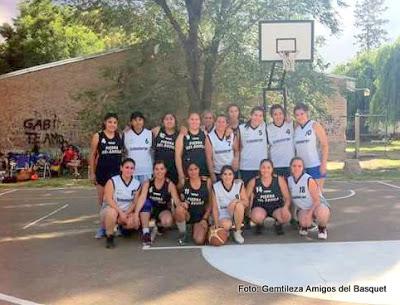 Amigos del Basquet de Piedra del Aguila en Vista Alegre (Audio)