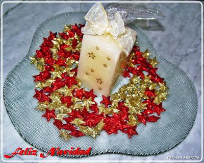 Muñecos de Navidad pintados por mí, es muy relajante y qu...