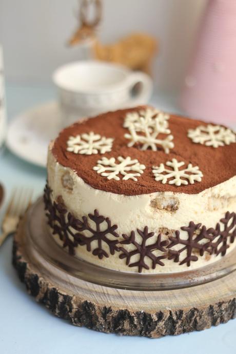 Tarta tiramisú navideña