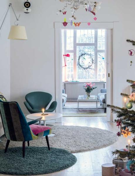 La navidad, turquesa, mint, rosa y fucsia de un salón nórdico muy inspirador