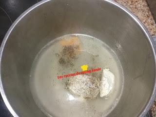 PECHUGA RELLENA DE QUESO Y NUECES