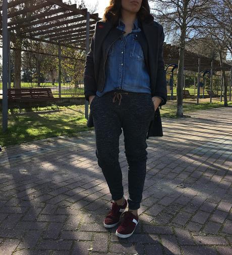 JOGGERS AND LAYERS.-